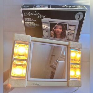 Rendez Vous Vintage Lighted Makeup Mirror With Box Working